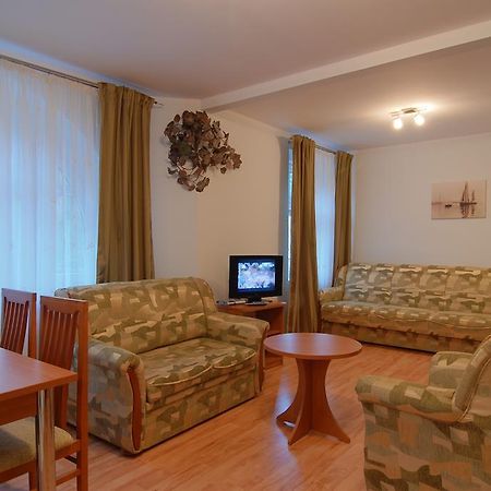 Apartamenty Carmen Szklarska Poręba Szoba fotó